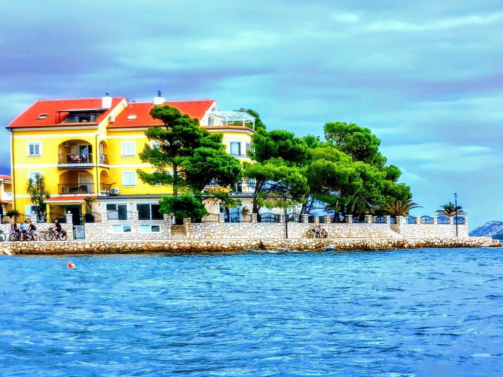 Apartment 10 In Villa Petrac Banjol 外观 照片